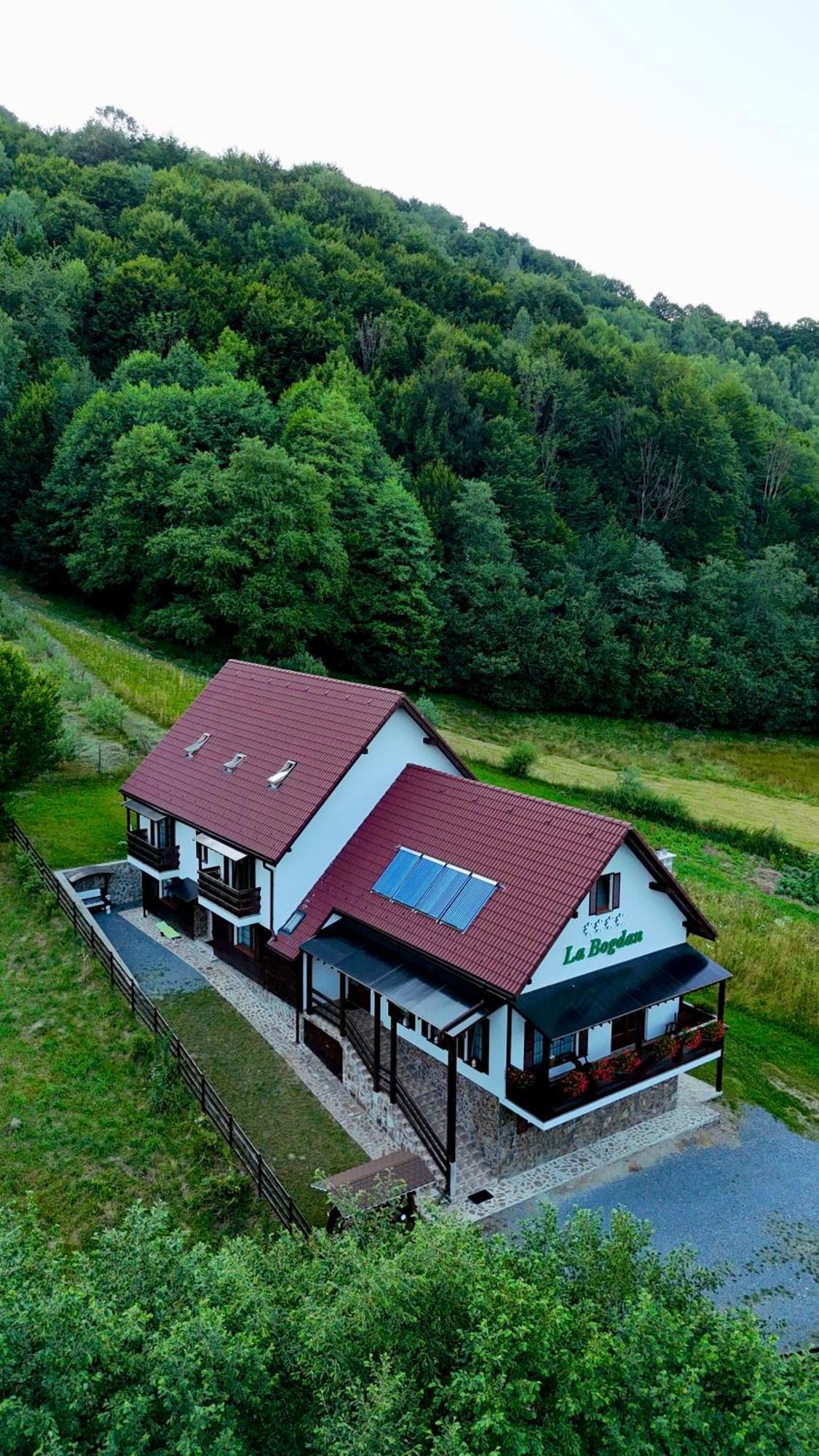 Green Mountain Resort Scrind-Frăsinet Dış mekan fotoğraf