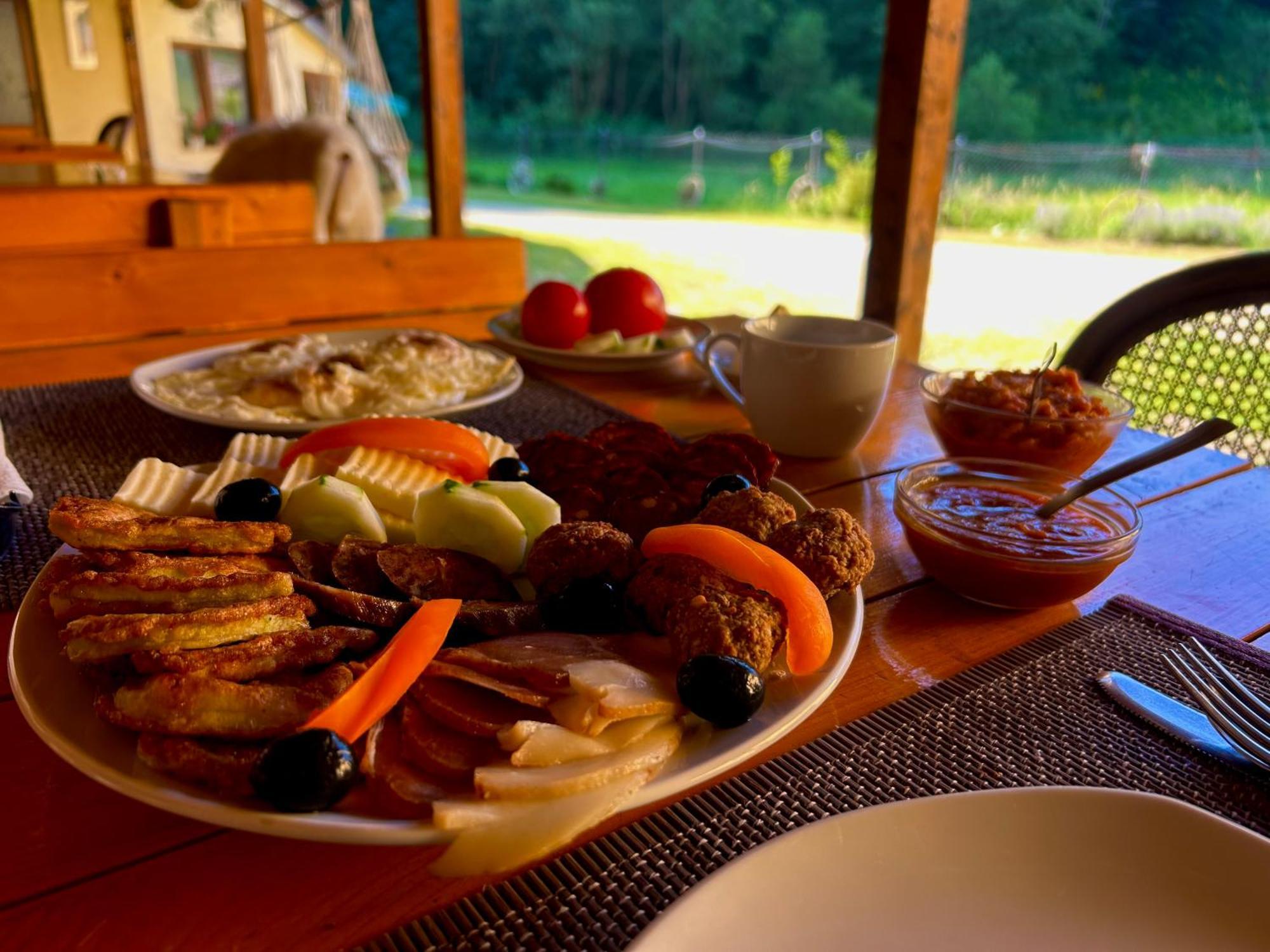 Green Mountain Resort Scrind-Frăsinet Dış mekan fotoğraf